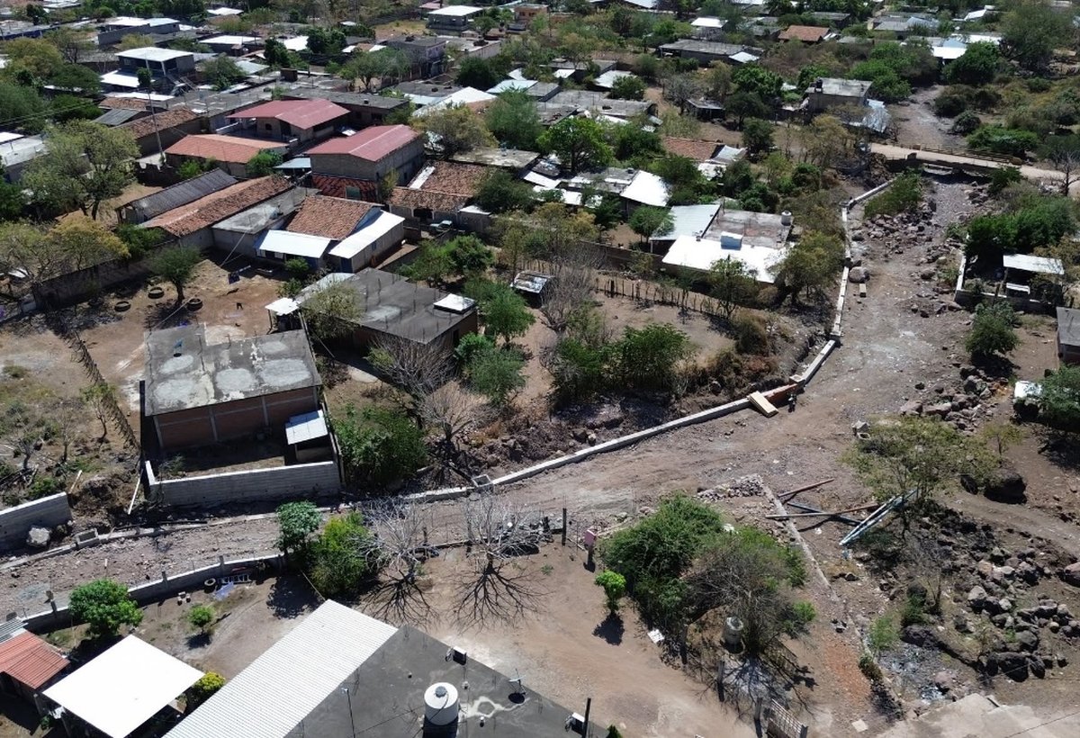 Rehabilitación de drenaje sanitario en Tlapehuala